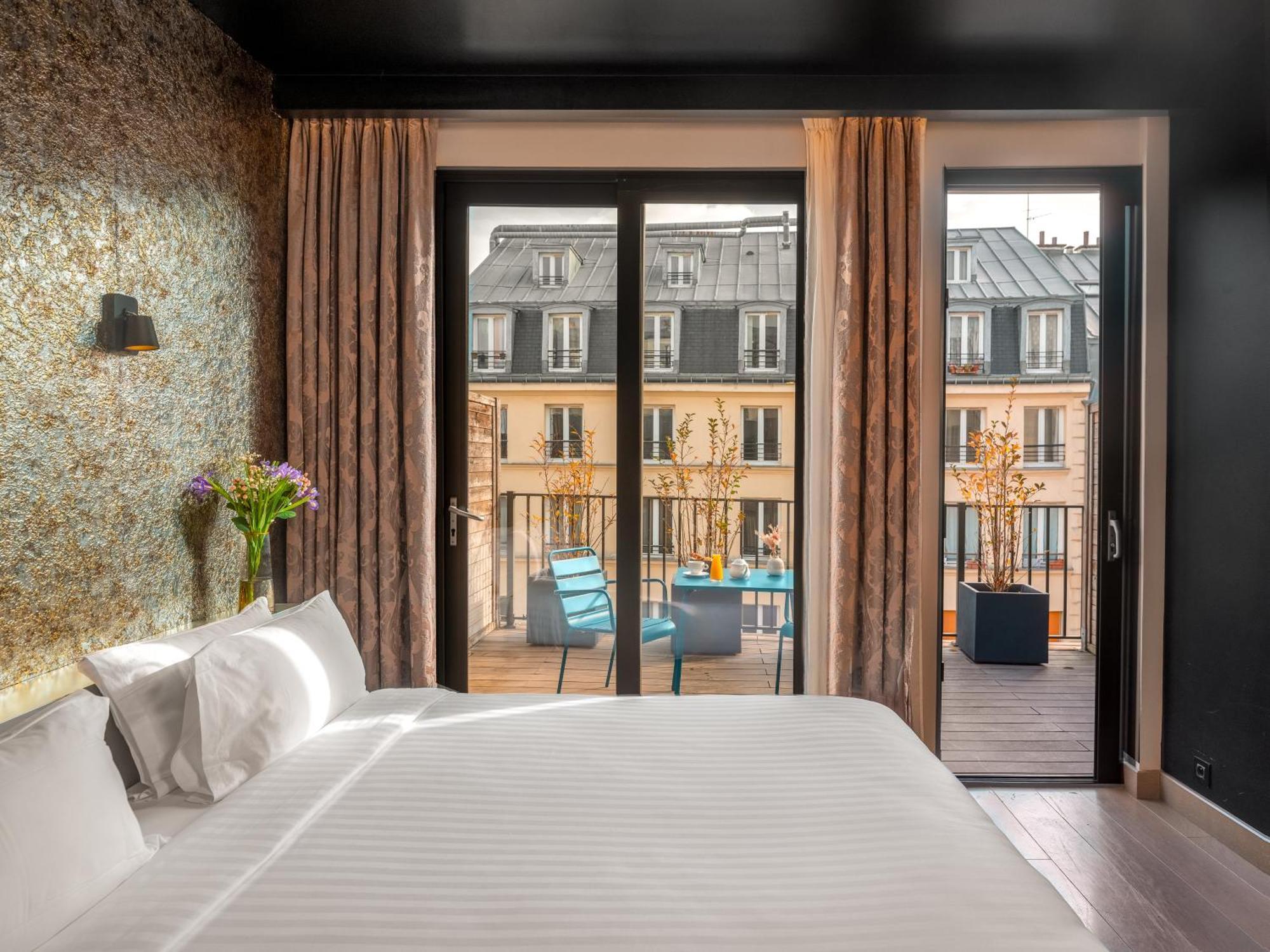 Superior Double Room with Terrace